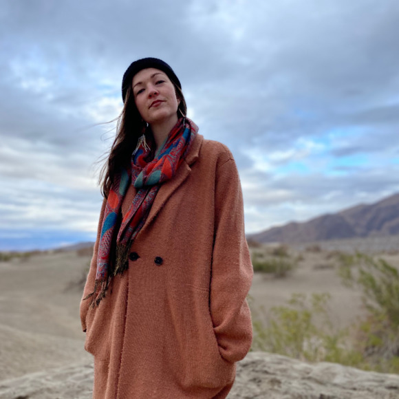 Meet your Posher, Molly - Picture 1 of 1